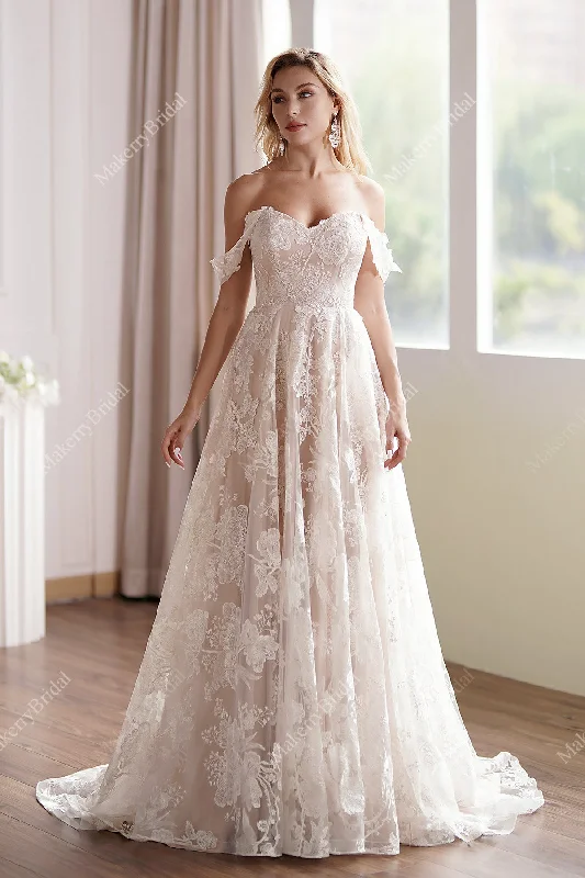 Dreamy Floral A-Line Wedding Dress With Lace Sleek Wedding Dress