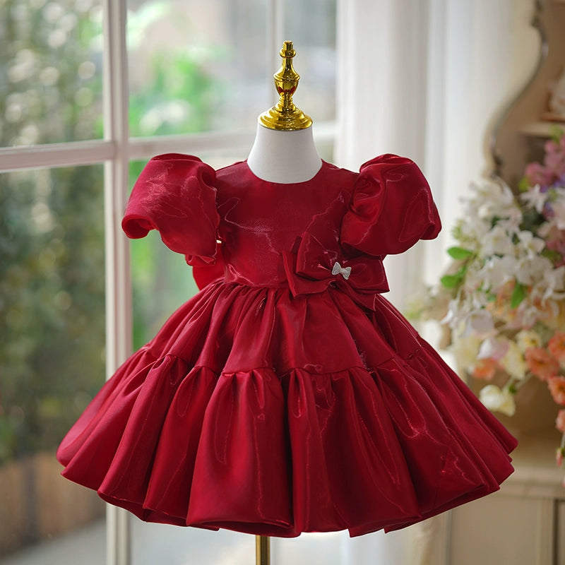 Wine red